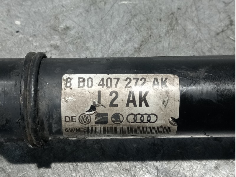 Recambio de transmision delantera izquierda para volkswagen passat variant (3b6) v6 tdi executive referencia OEM IAM 8D0407272AK