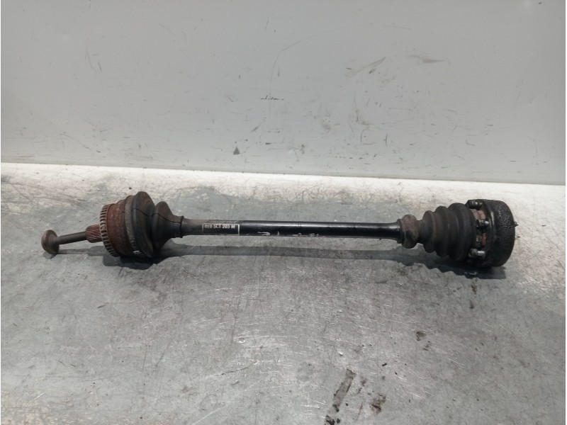 Recambio de transmision trasera izquierda para volkswagen passat variant (3b6) v6 tdi executive referencia OEM IAM 8E0501203M  