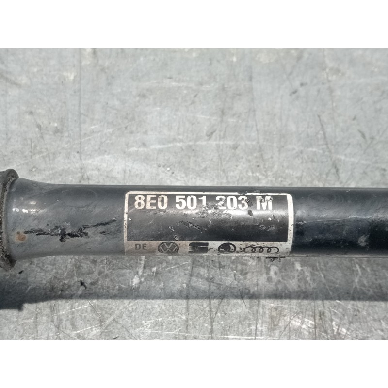 Recambio de transmision trasera derecha para volkswagen passat variant (3b6) v6 tdi executive referencia OEM IAM 8E0501203M  