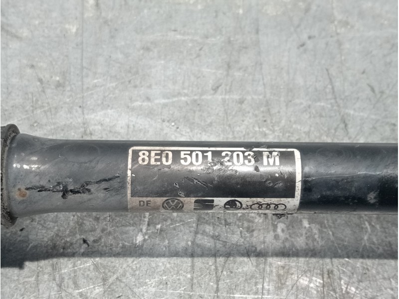 Recambio de transmision trasera derecha para volkswagen passat variant (3b6) v6 tdi executive referencia OEM IAM 8E0501203M  