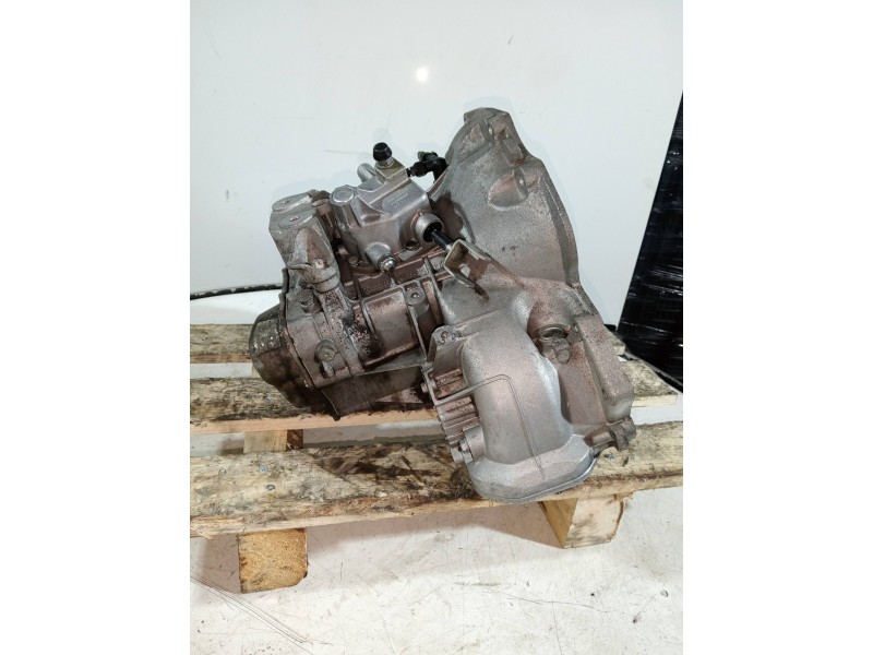 Recambio de caja cambios para opel tigra twin top cosmo referencia OEM IAM F17C374 A03452 5V