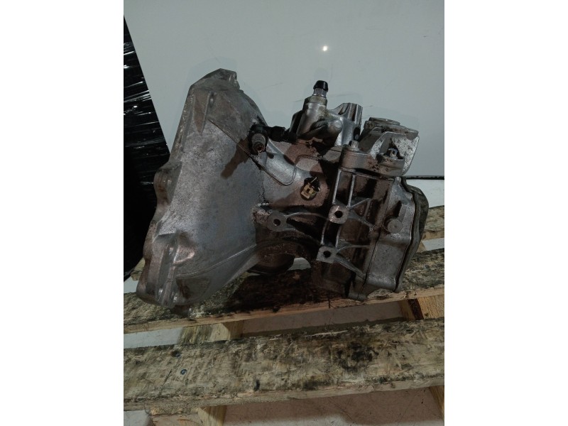 Recambio de caja cambios para opel tigra twin top cosmo referencia OEM IAM F17C374 A03452 5V