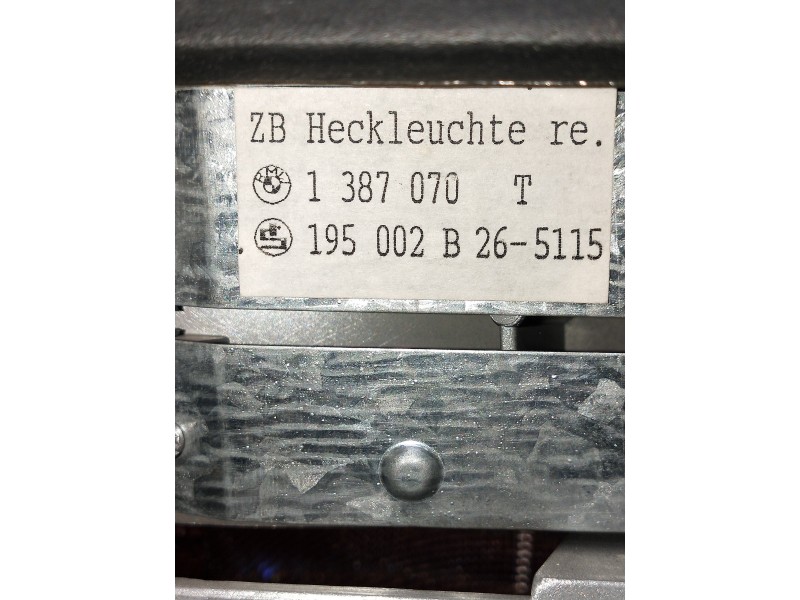 Recambio de piloto trasero derecho para bmw serie 3 berlina (e36) 318i referencia OEM IAM 1387070 195002B 