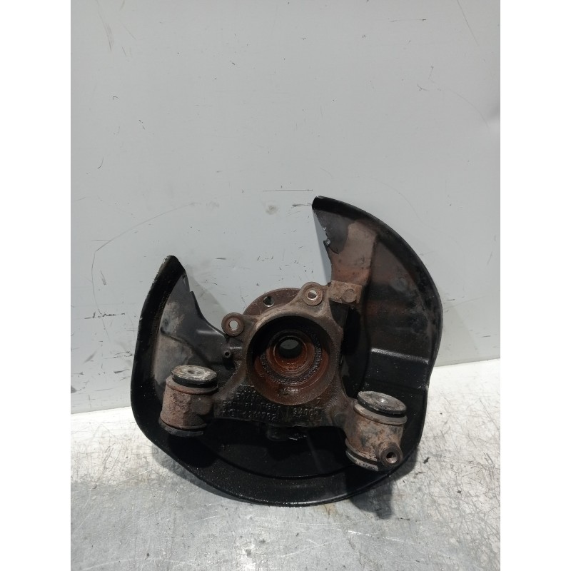 Recambio de mangueta trasera derecha para volkswagen passat variant (3b6) v6 tdi executive referencia OEM IAM 8E0436  
