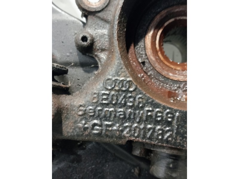 Recambio de mangueta trasera derecha para volkswagen passat variant (3b6) v6 tdi executive referencia OEM IAM 8E0436  