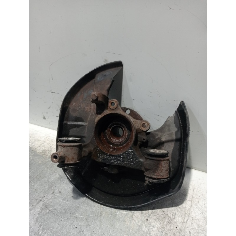 Recambio de mangueta trasera izquierda para volkswagen passat variant (3b6) v6 tdi executive referencia OEM IAM 8E0435  