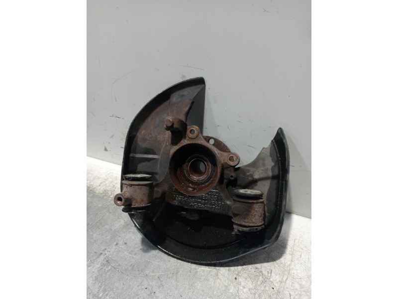 Recambio de mangueta trasera izquierda para volkswagen passat variant (3b6) v6 tdi executive referencia OEM IAM 8E0435  