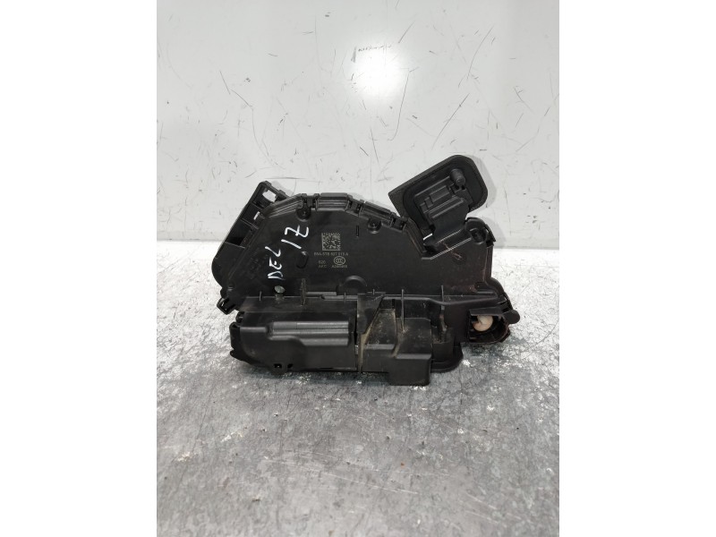 Recambio de motor cierre centralizado delantero izquierdo para seat arona xcellence referencia OEM IAM B5A5TB837015A  