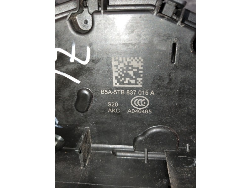 Recambio de motor cierre centralizado delantero izquierdo para seat arona xcellence referencia OEM IAM B5A5TB837015A  