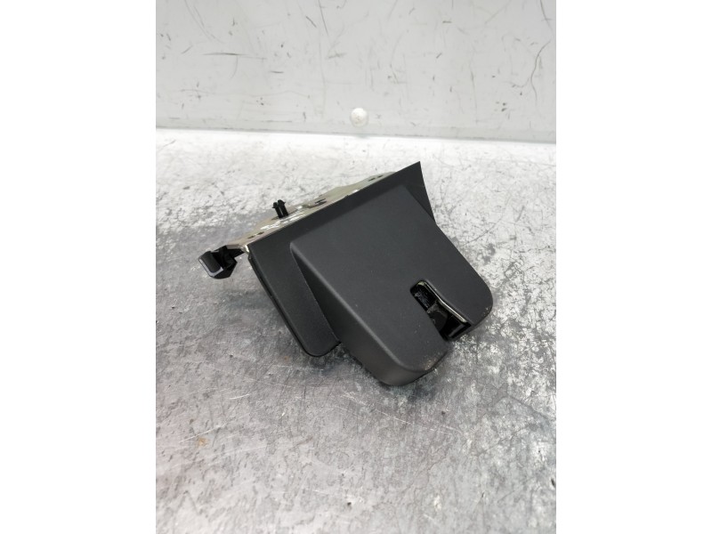 Recambio de motor cierre centralizado porton para seat arona xcellence referencia OEM IAM 5F082750509S  5P