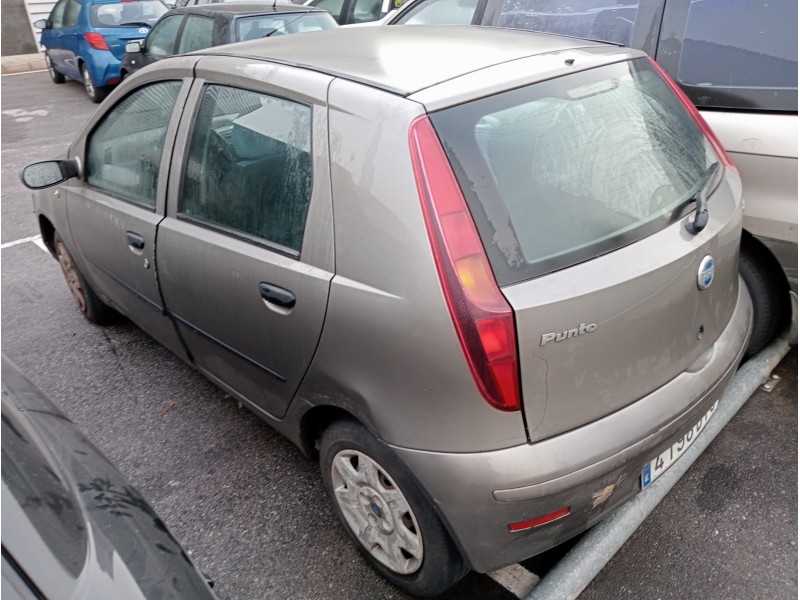 fiat punto berlina (188) del año 2003