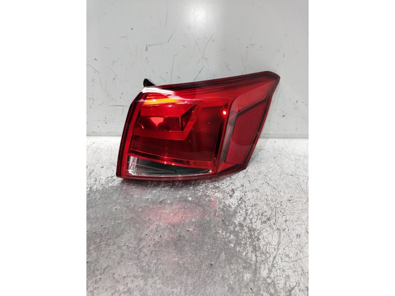 Recambio de piloto trasero derecho para seat arona xcellence referencia OEM IAM 6F9945096B  