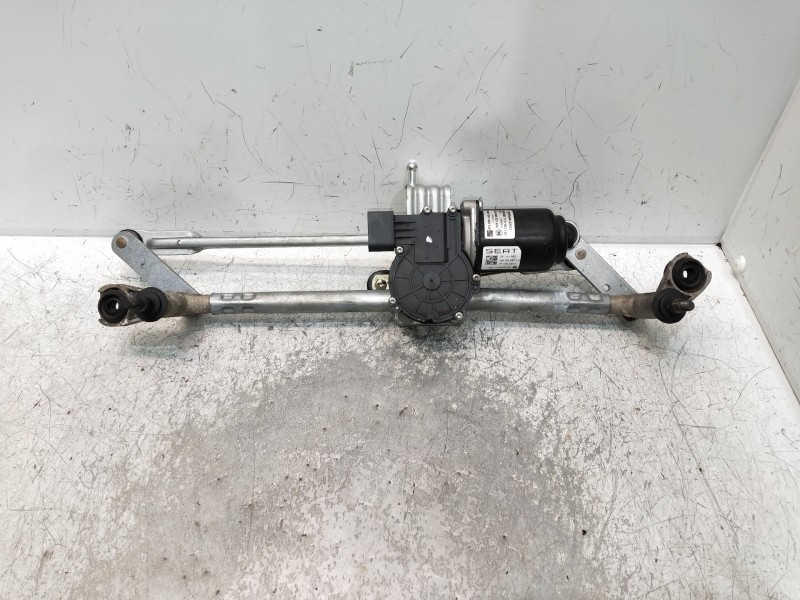 Recambio de motor limpia delantero para seat arona xcellence referencia OEM IAM 6F1955113A  