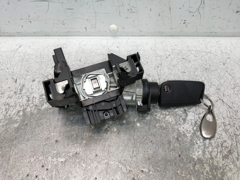 Recambio de conmutador de arranque para seat arona xcellence referencia OEM IAM 1K0905851  