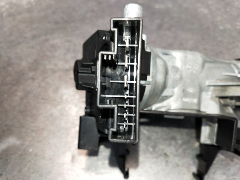 Recambio de conmutador de arranque para seat arona xcellence referencia OEM IAM 1K0905851  