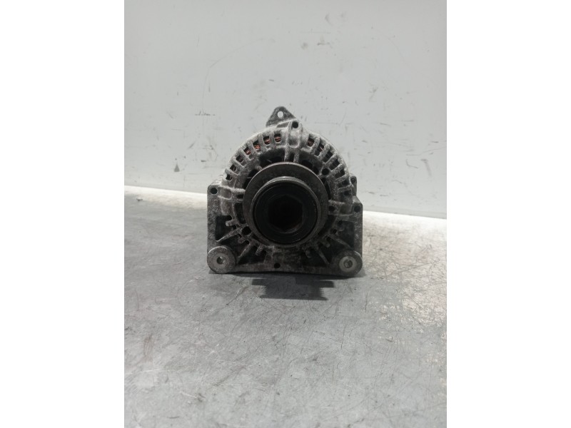 Recambio de alternador para renault megane ii coupe/cabrio luxe dynamique referencia OEM IAM 8200100907 2542664E 