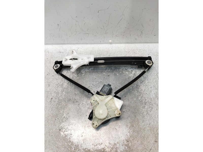 Recambio de elevalunas trasero izquierdo para seat arona xcellence referencia OEM IAM 6F0839461A  5P