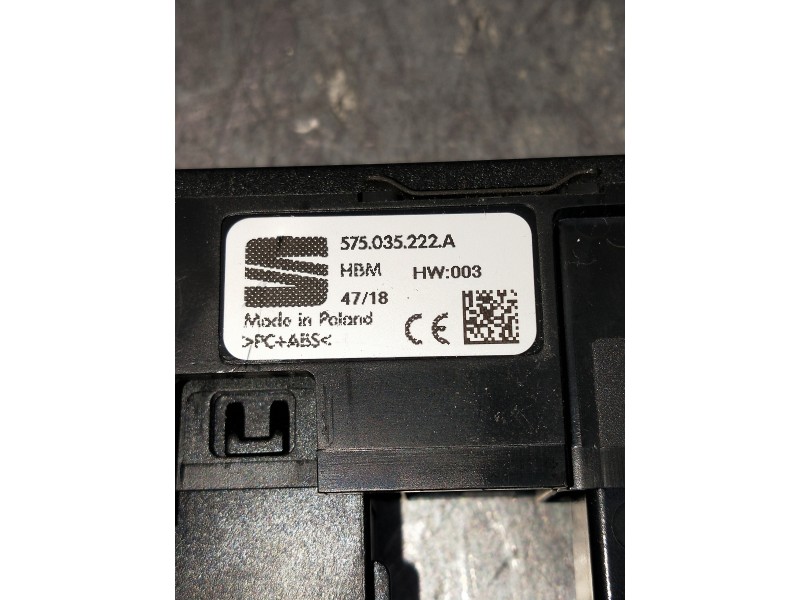 Recambio de mando multifuncion para seat arona xcellence referencia OEM IAM 575035222A  