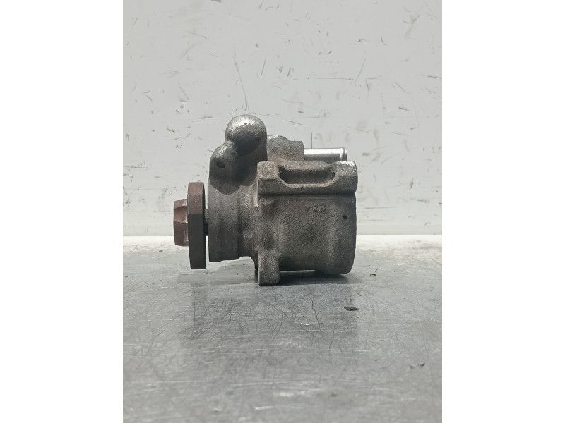 Recambio de bomba direccion para volkswagen polo berlina (6n2) 1.9 sdi referencia OEM IAM 6N0422154A 26069334 