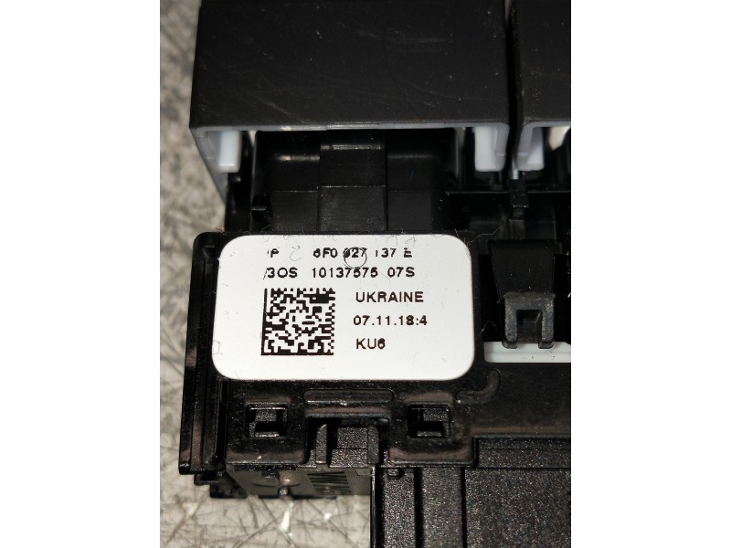 Recambio de mando multifuncion para seat arona xcellence referencia OEM IAM 6F0927137E  
