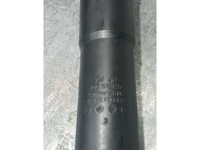 Recambio de amortiguador trasero izquierdo para seat arona xcellence referencia OEM IAM 2Q0513049AK 2Q0513425 E3C04401