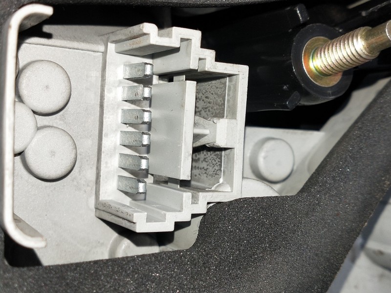 Recambio de piloto trasero izquierdo para renault megane ii coupe/cabrio luxe dynamique referencia OEM IAM   