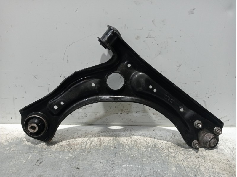 Recambio de brazo suspension inferior delantero izquierdo para seat arona xcellence referencia OEM IAM 2Q0407151D  