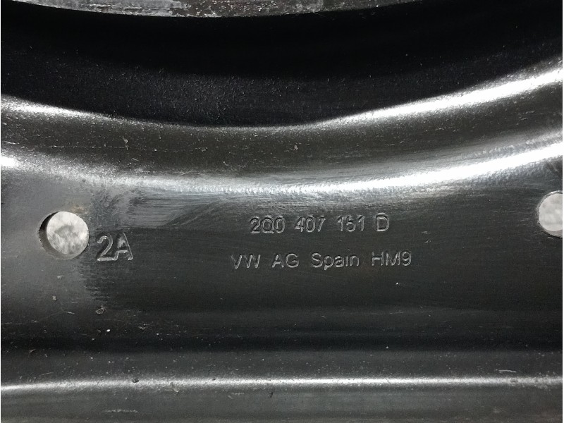 Recambio de brazo suspension inferior delantero izquierdo para seat arona xcellence referencia OEM IAM 2Q0407151D  