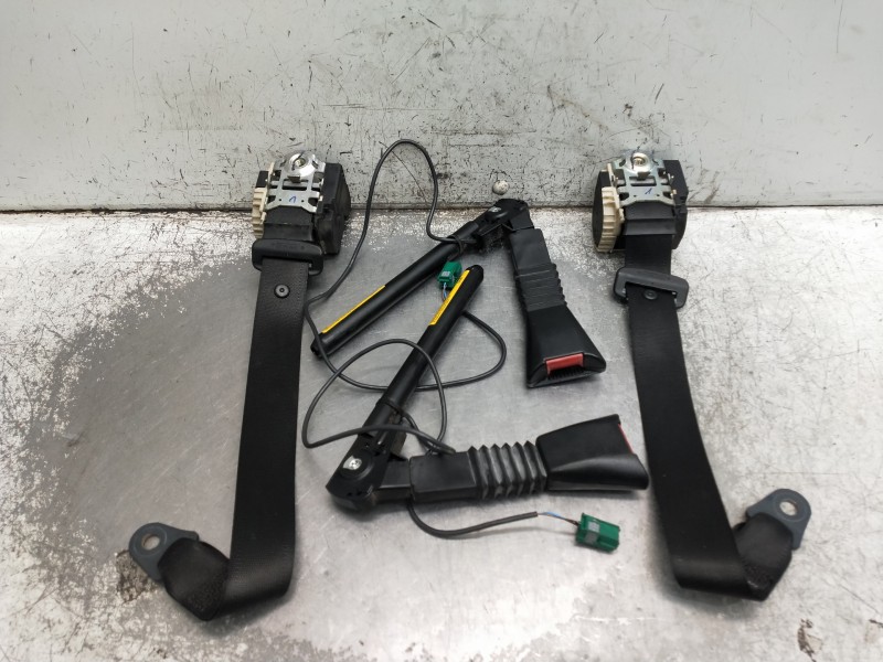 Recambio de juego cinturones delantero para opel tigra twin top cosmo referencia OEM IAM   2P