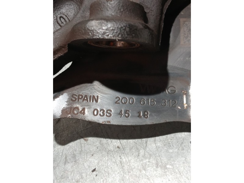 Recambio de mangueta delantera derecha para seat arona xcellence referencia OEM IAM 2Q0256K 2Q0615312 2Q0407256K