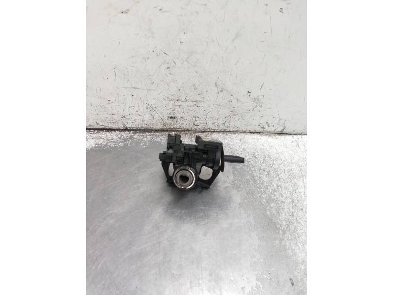 Recambio de conmutador de arranque para opel tigra twin top cosmo referencia OEM IAM 5WK47631 13144390 