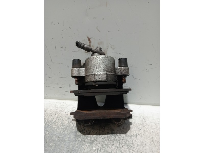 Recambio de pinza freno delantera izquierda para seat arona xcellence referencia OEM IAM VCF117  