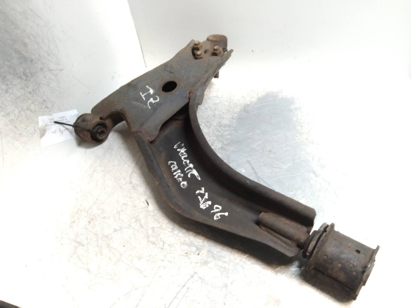 Recambio de brazo suspension inferior delantero izquierdo para nissan vanette cargo vanette cargo combi - 5 referencia OEM IAM  