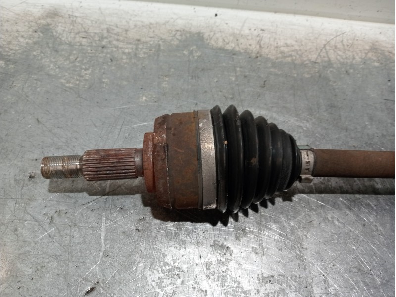 Recambio de transmision delantera izquierda para renault fluence expression referencia OEM IAM 8200847584 EBJ95MBC164 