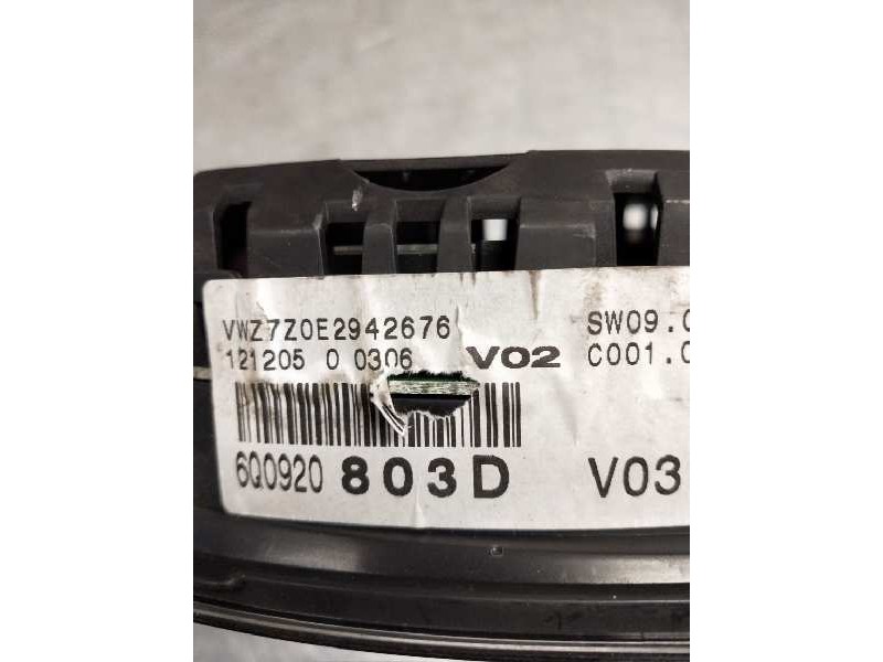 Recambio de cuadro instrumentos para volkswagen polo (9n3) 1.4 tdi referencia OEM IAM 6Q0920803D 1100800320009A 