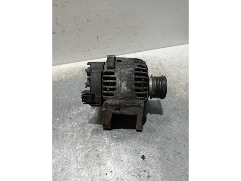 Recambio de alternador para renault megane ii berlina 5p business referencia OEM IAM A605275A TG11C069 440068
