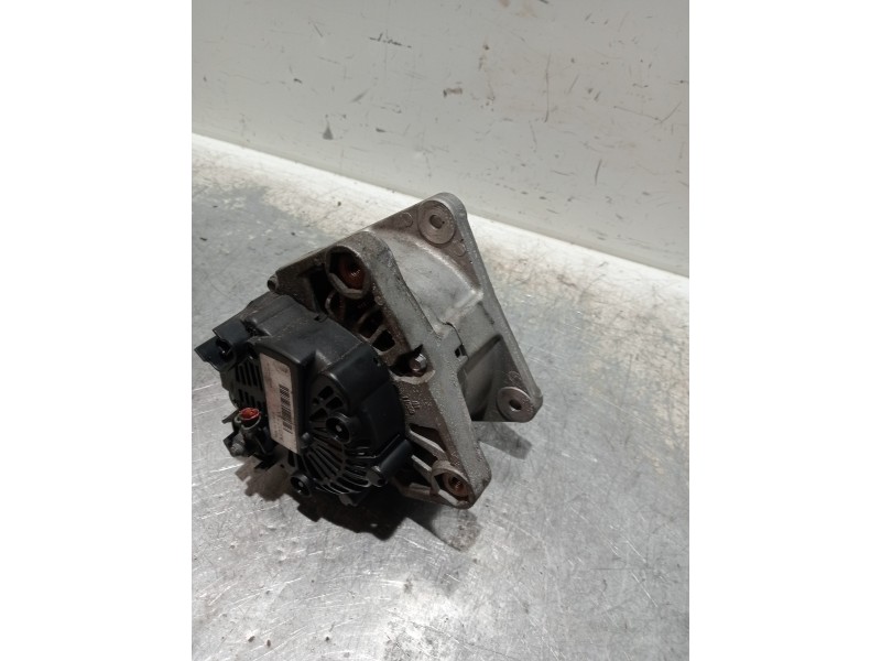 Recambio de alternador para renault megane ii berlina 5p business referencia OEM IAM A605275A TG11C069 440068