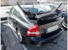 volvo s40 berlina del año 2006 2