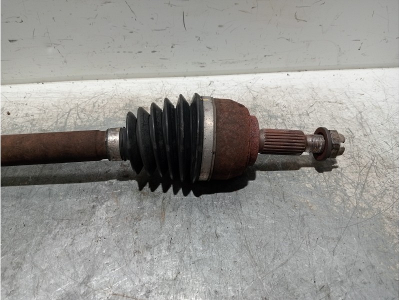 Recambio de transmision delantera izquierda para renault megane ii berlina 5p business referencia OEM IAM 820013 EBJ95BT62 