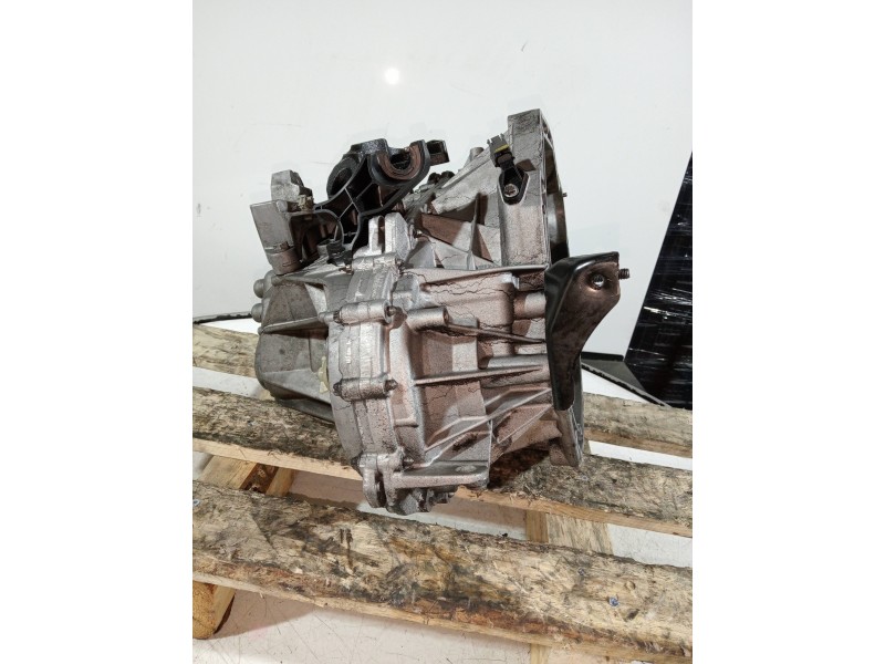 Recambio de caja cambios para renault fluence expression referencia OEM IAM TL4B045 B029564 6V