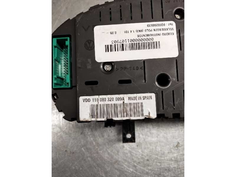 Recambio de cuadro instrumentos para volkswagen polo (9n3) 1.4 tdi referencia OEM IAM 6Q0920803D 110080320009A 