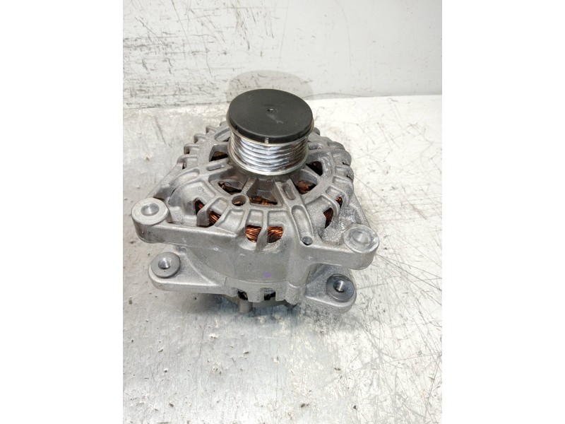 Recambio de alternador para opel corsa f gs line referencia OEM IAM 9835689480  