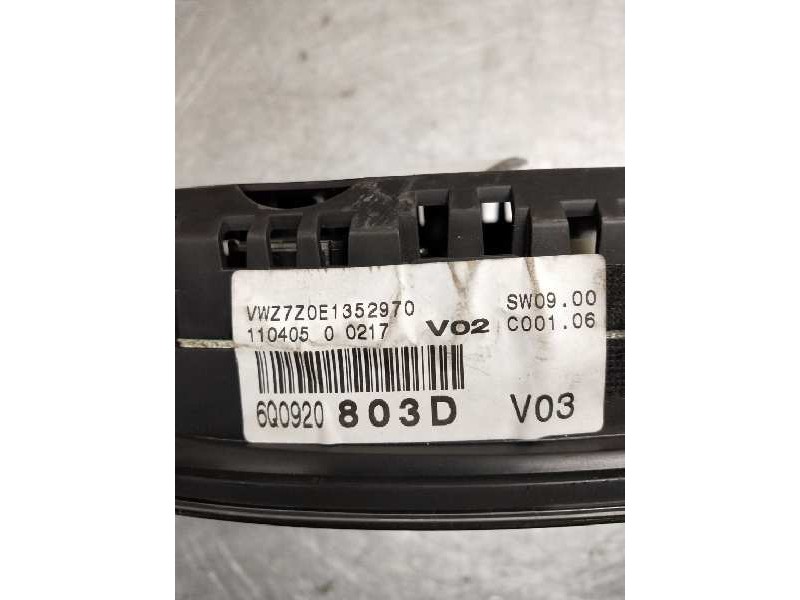 Recambio de cuadro instrumentos para volkswagen polo (9n3) 1.4 tdi referencia OEM IAM 6Q0920803D 110080320009A 