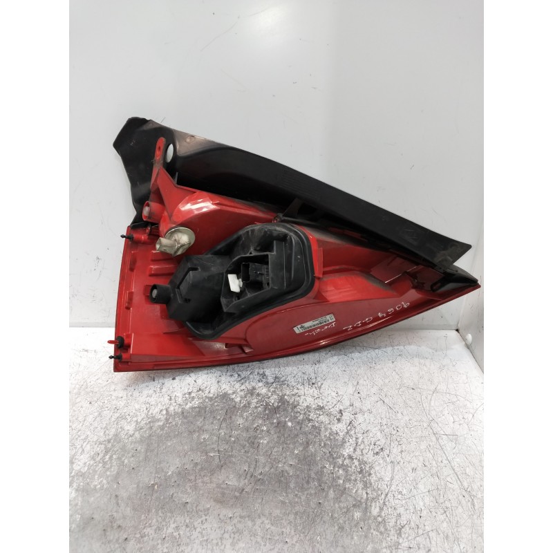 Recambio de piloto trasero derecho para renault megane ii berlina 5p authentique referencia OEM IAM 8200413216 89038182 