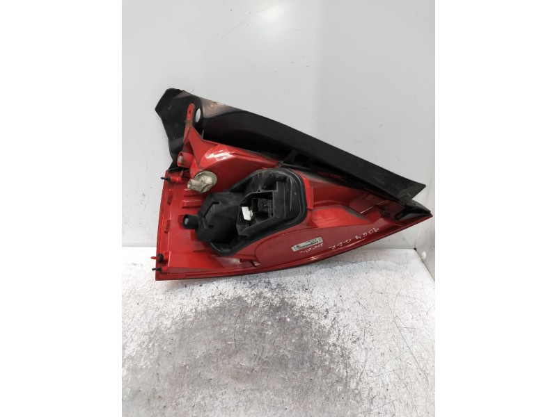 Recambio de piloto trasero derecho para renault megane ii berlina 5p authentique referencia OEM IAM 8200413216 89038182 