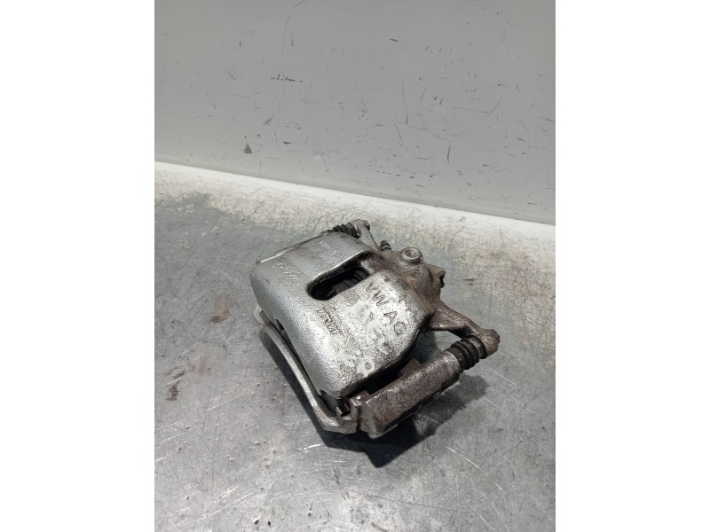 Recambio de pinza freno delantera derecha para seat ateca (kh7) style go referencia OEM IAM 5Q6FTVCF337  