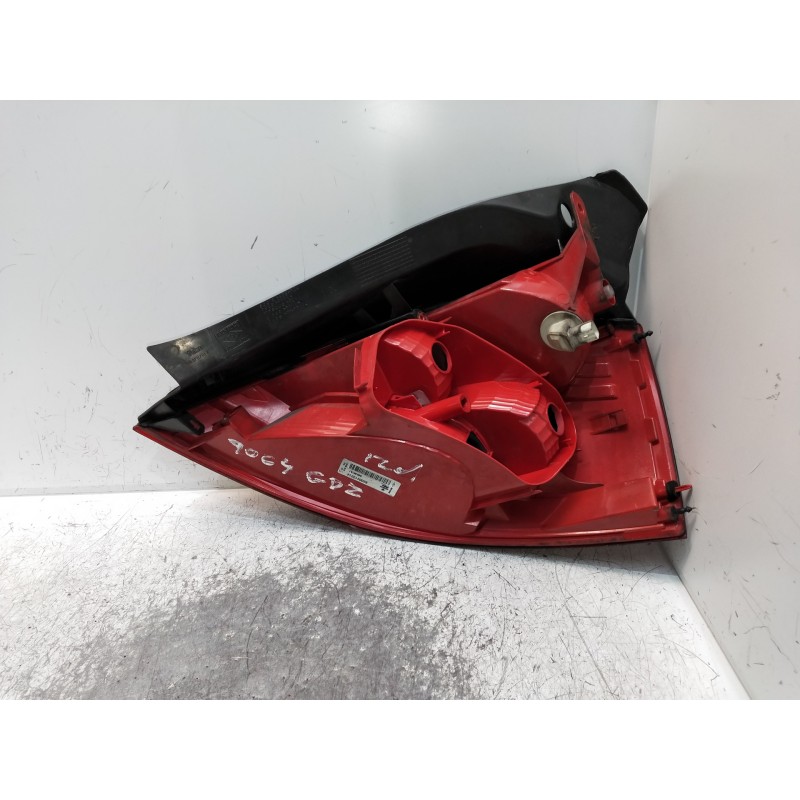 Recambio de piloto trasero izquierdo para renault megane ii berlina 5p authentique referencia OEM IAM 8200413214 89038181 