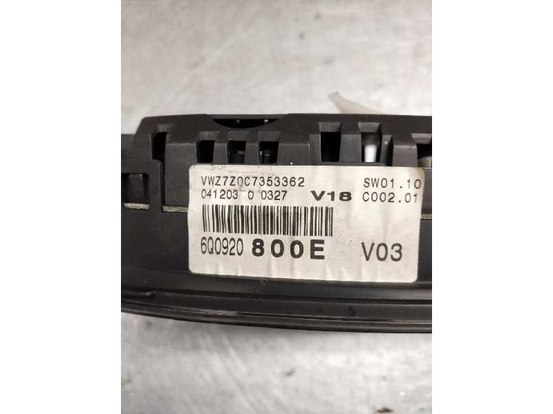 Recambio de cuadro instrumentos para volkswagen polo (9n1) 1.9 sdi referencia OEM IAM 6Q0920800E 110080124006A 