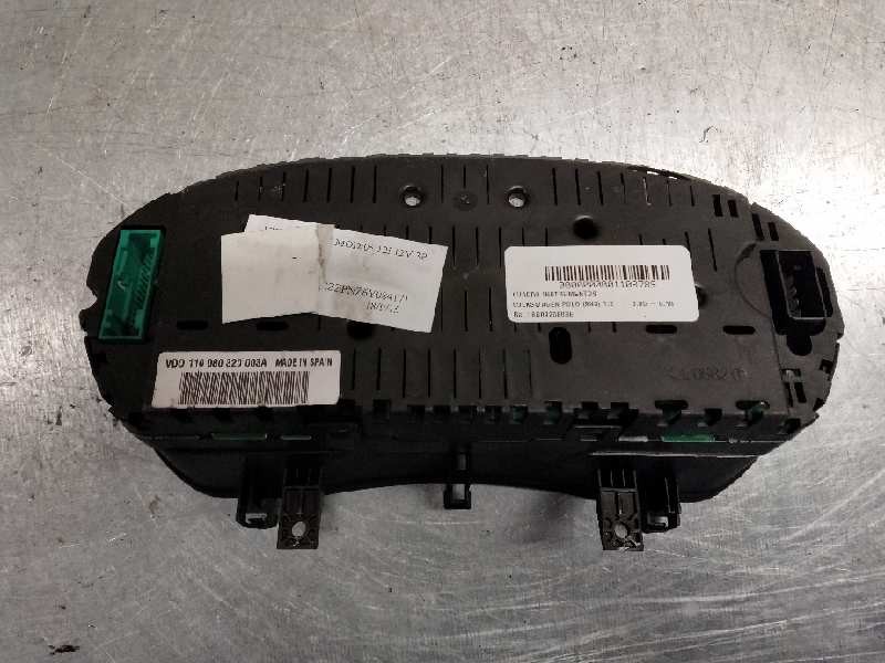 Recambio de cuadro instrumentos para volkswagen polo (9n3) 1.2 referencia OEM IAM 6Q0920803E 110080320003A 
