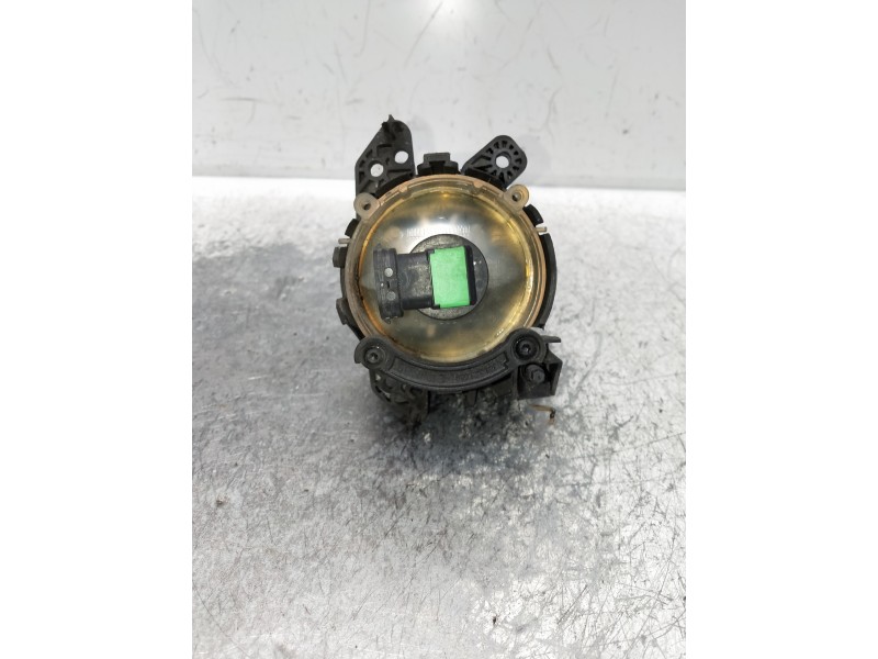 Recambio de faro antiniebla izquierdo para mercedes clase c (w204) berlina c 200 cdi blueefficiency (204.001) referencia OEM IAM